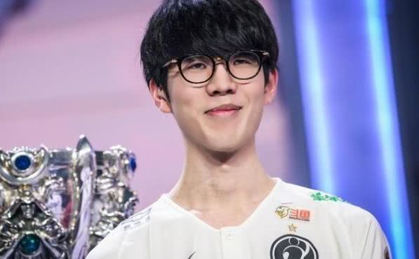 战术调整以 战术调整以